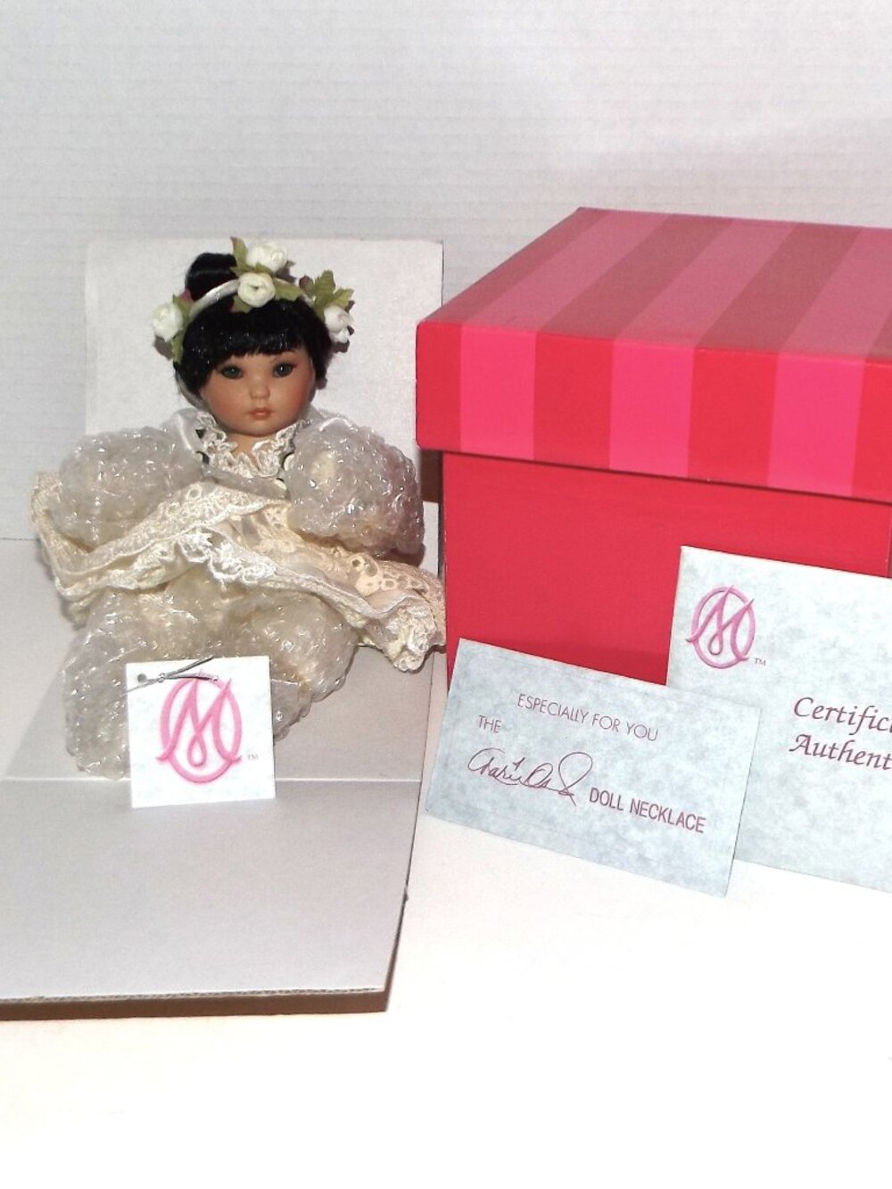 2004 Marie Osmond Princess Rose Bud Porcelain Doll w/COA, Necklace, Hang Tag